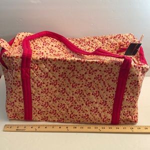 Quilted Peach Duffle Bag 20.6" x 10.8" x 10.4" Gym Travel Baby